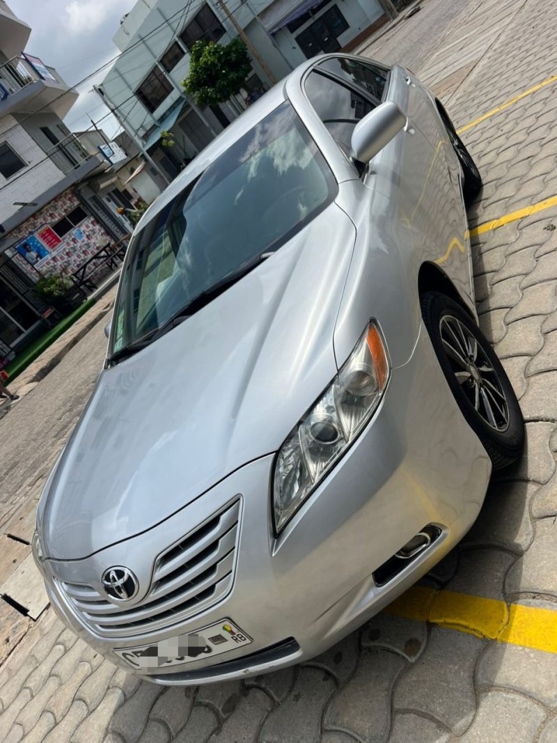 TOYOTA CAMRY V4